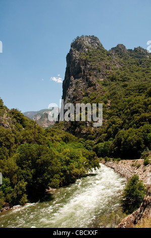 Kings River, Kings Canyon National Park, California, USA. Photo copyright Lee Foster. Photo #  Californie121662 Banque D'Images