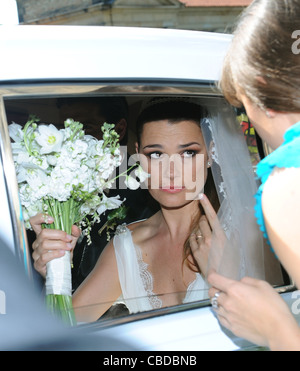 Modèle Alena Seredova tchèque (photo) s'est marié à Prague avec le joueur de soccer italien Gianluigi Buffon le 16 juin 2011. (CTK Banque D'Images