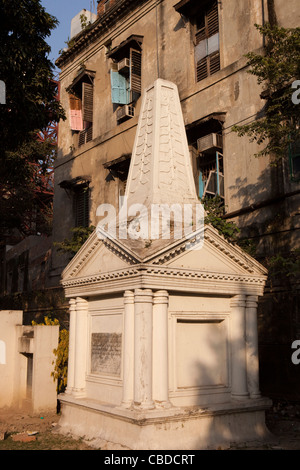 L'Inde, le Bengale occidental, Calcutta, l'église Saint John's Charles Watson, (CIC Marine en Indes orientales) 1757 Memorial Banque D'Images