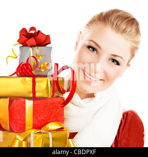 Belle femme avec des présents, Close up Portrait of Girl with Christmas gifts, donner et recevoir des cadeaux, concept Banque D'Images