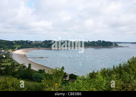 Pêche à la baie et port ostréicole Pors même bretagne france paimpol bay Banque D'Images