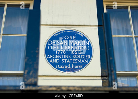 Le london county council blue plaque marquant une maison occupée par Jose de San Martin, le libérateur, soldat et homme d'argentine