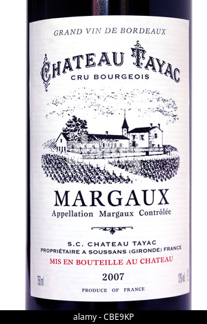 Gros plan d'une bouteille de Château Tayac Margaux Bordeaux 2007 Banque D'Images