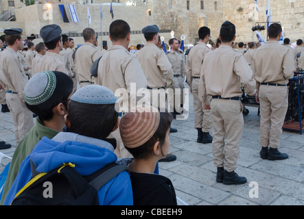 Répétition pour un serment militaire cérémonie. Mur ouest. Vieille ville de Jérusalem. Israël Banque D'Images