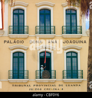 Luanda Law Courts dans une maison coloniale, de l'Angola Banque D'Images