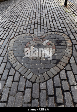 Coeur de Midlothian, Royal Mile. Edimbourg, Ecosse. Marque où les gens l'habitude d'être exécuté. Banque D'Images