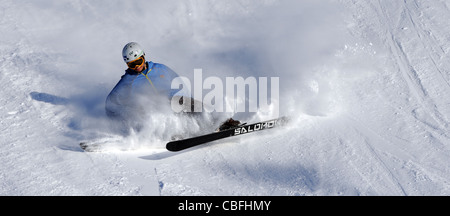 Divers photos prises à Avoriaz en France. Comprend les skieurs et surfeurs faisant des tours et des sauts. Banque D'Images