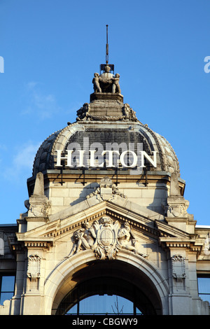 Hôtel Hilton. Façade du bâtiment historique dans la vieille ville d'Anvers, Belgique. Banque D'Images