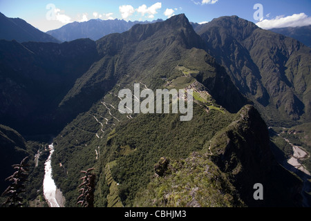 Le Machu Picchu vu de Wayna Picchu (Huayna), Pérou Banque D'Images