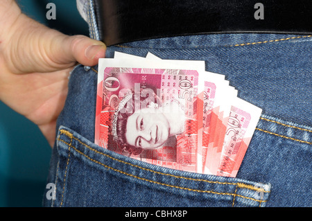 Plein de poche £50 billets de banque. Banque D'Images