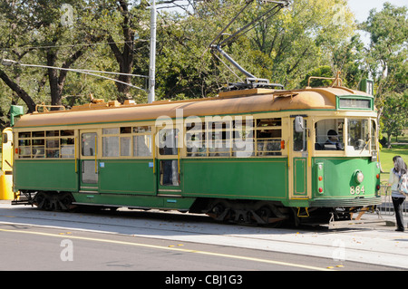 L'un des huit rénovation W-Class trams (1936 à 1956 opérant à Melbourne, Australie Banque D'Images