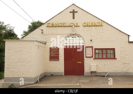 Église évangélique de Bridport, Dorset. Le texte au-dessus de la porte indique "le salaire du péché est la mort". Angleterre, Royaume-Uni. Banque D'Images