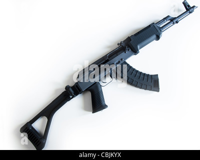 Les AK-47 avec un magazine et un rond 30 stock de pliage. Banque D'Images