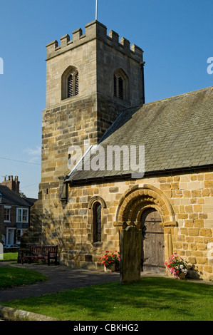 L'église St Oswald baleine près de Thirsk North Yorkshire Angleterre Royaume-Uni Royaume-Uni GB Grande Bretagne Banque D'Images