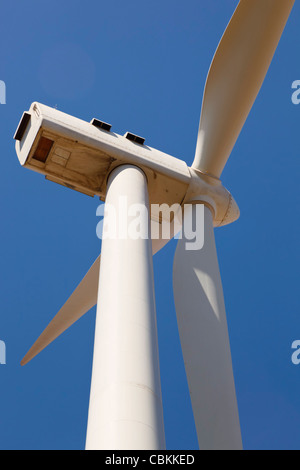 Close up de générateur de vent au parc éolien près de Ardales, la province de Malaga, Espagne. Banque D'Images