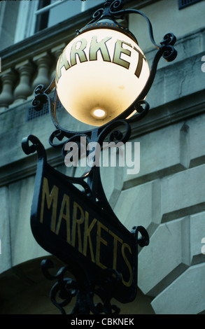 Entrée du marché victorien à Bath, Angleterre, UKdes Banque D'Images