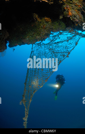 Détruit les récifs coralliens, net de l'île de Solta, Mer Adriatique, Croatie Banque D'Images