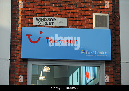 Thomson et First Choice travel shop Brighton UK Photographie prise le 15 décembre 2011 Banque D'Images