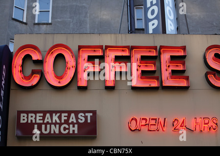 Néon lumineux diner sign, close-up détail - Café, Lower East Side, Manhattan, New York City, New York, USA Banque D'Images