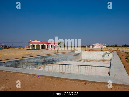 Ruines du Village de Chitado Après la guerre civile, l'Angola Banque D'Images