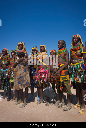 Groupe d'Mumuhuila Les femmes, Hale Village, Angola Banque D'Images