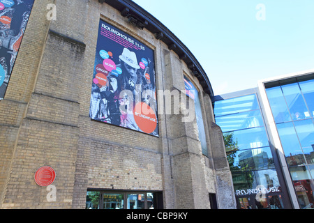 Roundhouse de Camden, le quartier branché de spectacle à Chalk Farm, North London, UK Banque D'Images