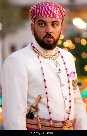 Lakshaya Raj, fils et héritier du 76ème Maharana de Mewar, Shriji Arvind Singh Mewar d'Udaipur, le City Palace, au Rajasthan, Inde Banque D'Images