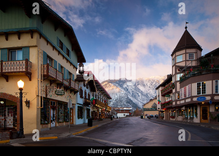 Lumières de Noël dans l'ouest de l'État de Washington ville de Leavenworth Banque D'Images