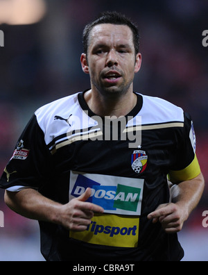 ***PHOTO***Pavel Horvath, le capitaine du FC Viktoria Plzen photographié au cours de République tchèque soccer league match SK Slavia Prague vs FC Banque D'Images