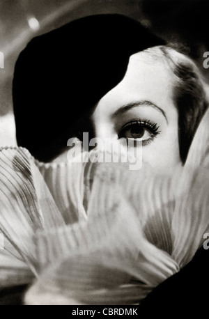 Joan Crawford ( 23 mars 1905 - 10 mai 1977 ), née Lucille Fay LeSueur - Actrice Banque D'Images