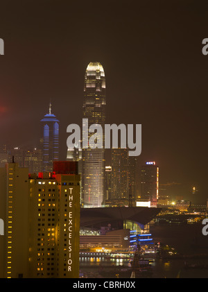 Dh International Finance Centre Causeway Bay Hong Kong gratte-ciel moderne city skyline at night Harbour Lights SFI 2 scène bâtiment Banque D'Images