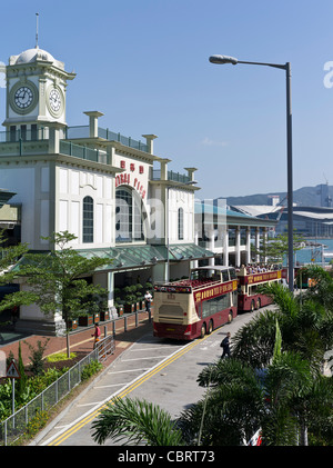 Dh CENTRE DE HONG KONG Central Pier et de l'horloge d'entrée Big Bus Tours Open top doubledecker Banque D'Images