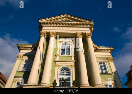 Stavovske divadlo Théâtre des Etats (1783) d'Anton à par Tomáš Haffenecker Ovocny trh square old town Prague République Tchèque Europe Banque D'Images