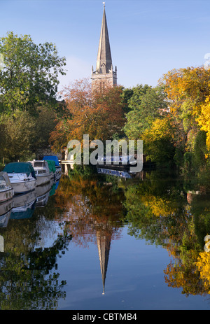 Abingdon vue du pont, au début de l'automne jour 9 Banque D'Images