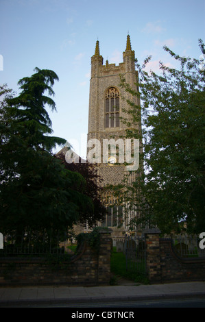 L'église de la Vierge Marie, au coucher du soleil, Bungay, East Anglia, Suffolk Banque D'Images