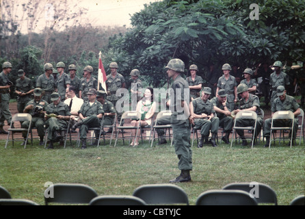 11e cérémonie de cavalerie blindée à Quan Li, Vietnam Banque D'Images