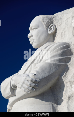 WASHINGTON DC, USA - La pierre d'espoir' sculpture statue par Lei Yixin. Situé à West Potomac Park en face du bassin de marée (en face le Jefferson Memorial), le mémorial a été MLK a ouvert ses portes en 2011. Banque D'Images