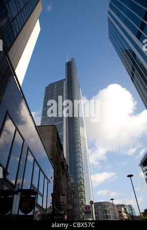 Tour Heron conçu par les architectes Kohn Pedersen Fox, City of London, England Banque D'Images