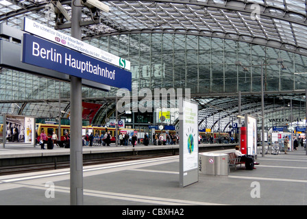 La gare centrale de Berlin. Banque D'Images