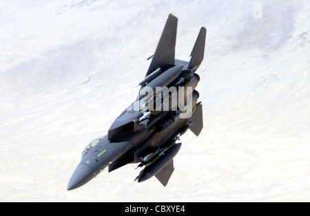 Air force f-15e strike eagles continuent à apporter à la force aérienne pour les régions de l'Afghanistan, frapper plusieurs cibles ennemies. Banque D'Images