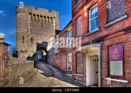 Barbican Gate, Château de Lewes, Lewes, dans le Sussex, Angleterre Banque D'Images