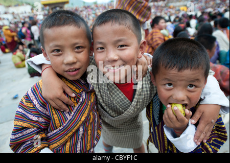 L'Asie, Bhoutan, Cham, enfants, jouer, Thimpu, Tibet, Tsechu Banque D'Images