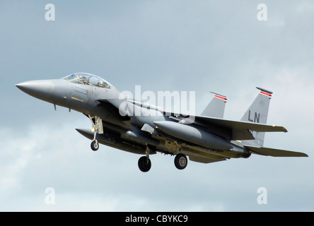 McDonnell Douglas F-15E Strike Eagle atterrit à l 2008 Royal International Air Tattoo, RAF Fairford, Gloucestershire, Angleterre. Banque D'Images