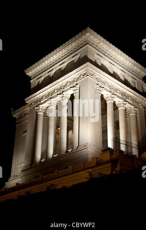 La Victor Emmanuel Monument dans le centre de Rome, l'Italie est dédiée à l'Italie' premier roi. Banque D'Images