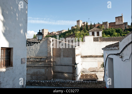 Vue de l'Alhambra Palace à partir de l'Albaicin, Grenade, Andalousie, Espagne Banque D'Images