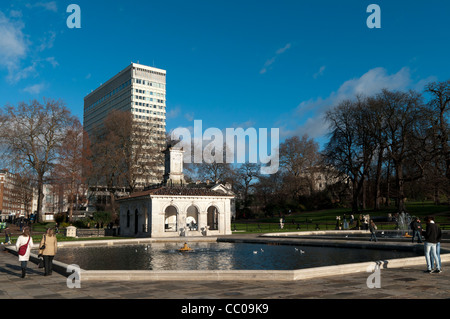 Les Jardins Italiens dans Kensington Gardens, Londres,Lancaster Gate Banque D'Images