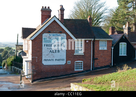 La Taverne de la colline à l'ombre de la worcestershire Clent Hills Banque D'Images