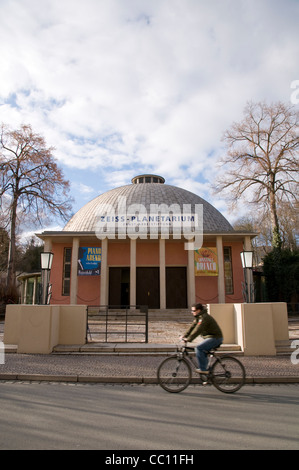 Planétarium Zeiss Planetarium, le plus ancien encore en usage dans le monde entier, Iéna, Thuringe, Allemagne Banque D'Images