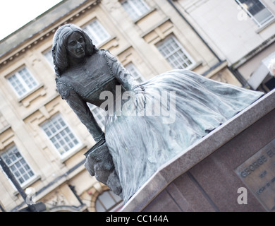 Statue de George Eliot dans Warwickshire Nuneaton Banque D'Images