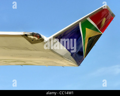 South African Airways Boeing 747-400 (ZS-DIRE) stationné à l'aéroport Heathrow de Londres, Angleterre, Banque D'Images